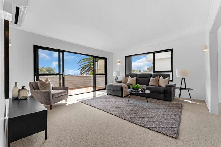2/169 Stredwick Drive Torbay_5