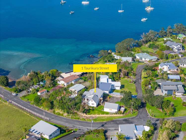 1 Taurikura Street Whangarei Heads_38