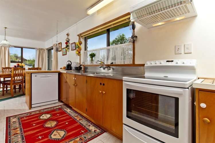 21 Puketitiro Street Glen Eden_6