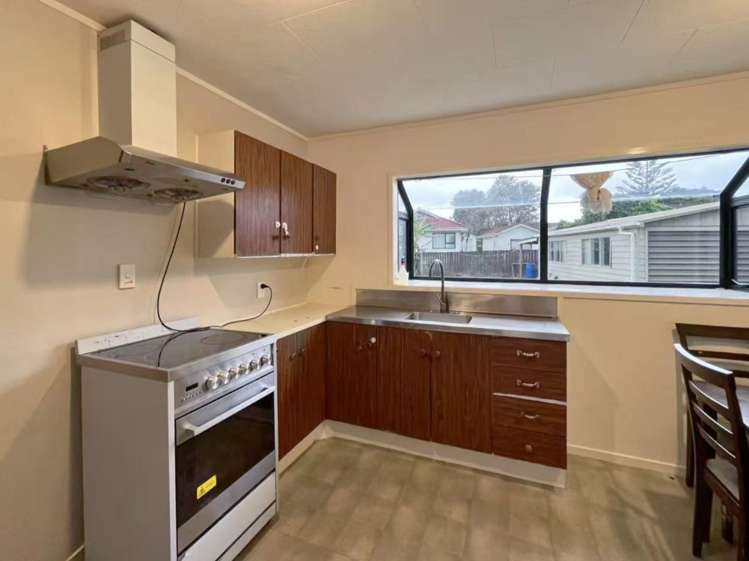 3 Rukumoana Place Clendon Park_5