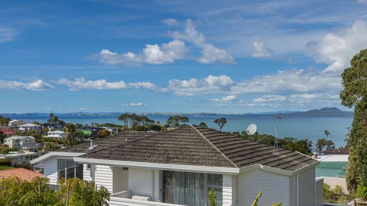 17 Toroa Street Torbay_1