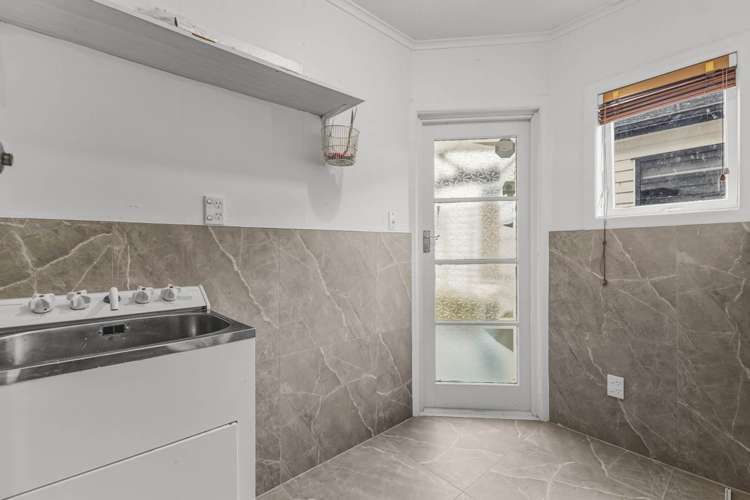 90 Gossamer Drive Pakuranga Heights_15