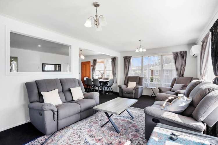 14 Parker Avenue New Lynn_5