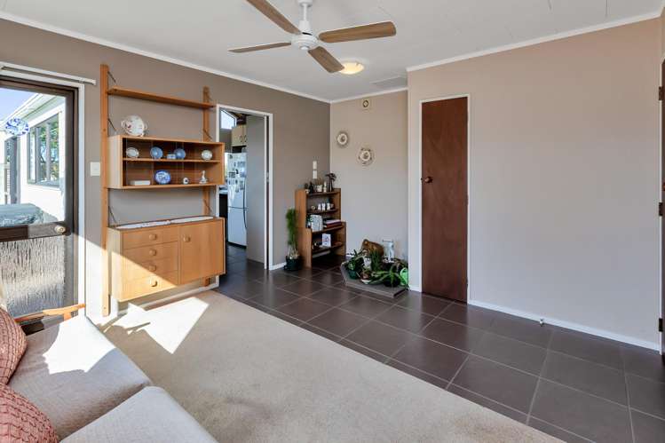 2 Gloyn Road Onerahi_11