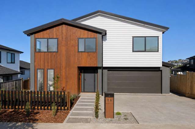 Unobstructed Sea View Living in Long Bay