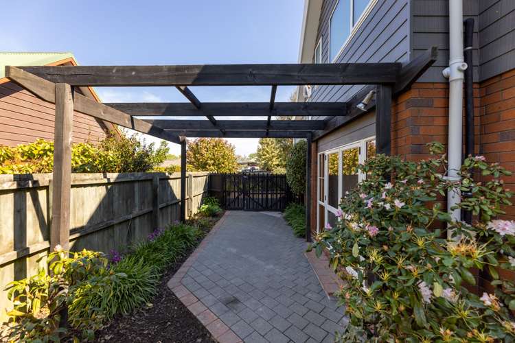 16 Patricia Place Harewood_12