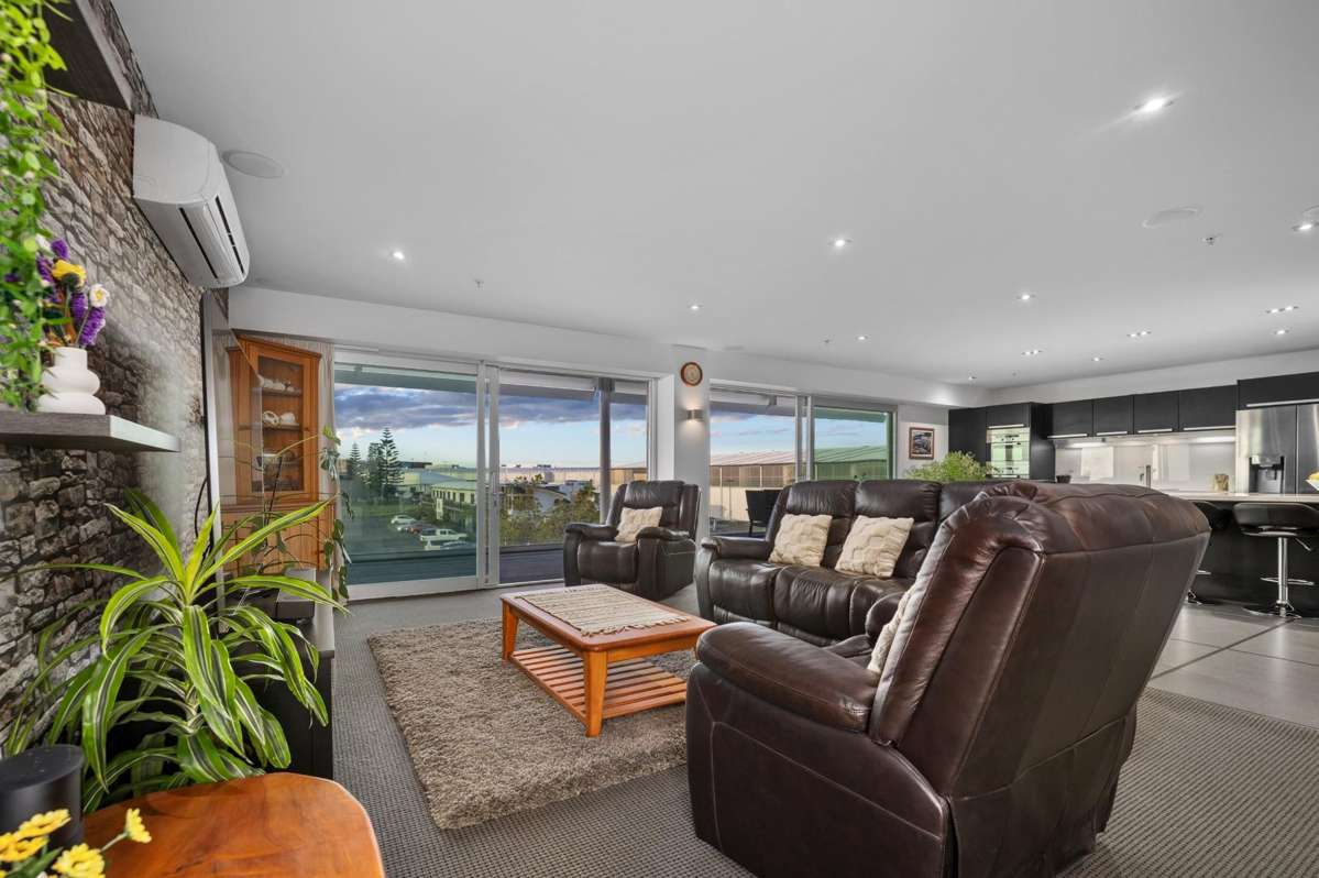5/50B Cross Road (Apt 202 Nautilus)_3