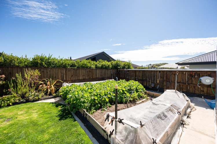 98 Daelyn Drive Richmond_14