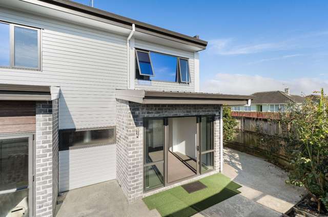 Comfortable Living in the Heart of Frankton