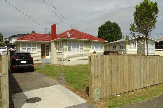 36 Pah Road 10695_1
