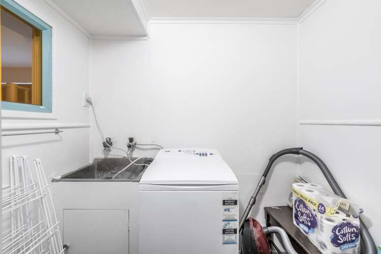 83 Walker Street Riverton_12