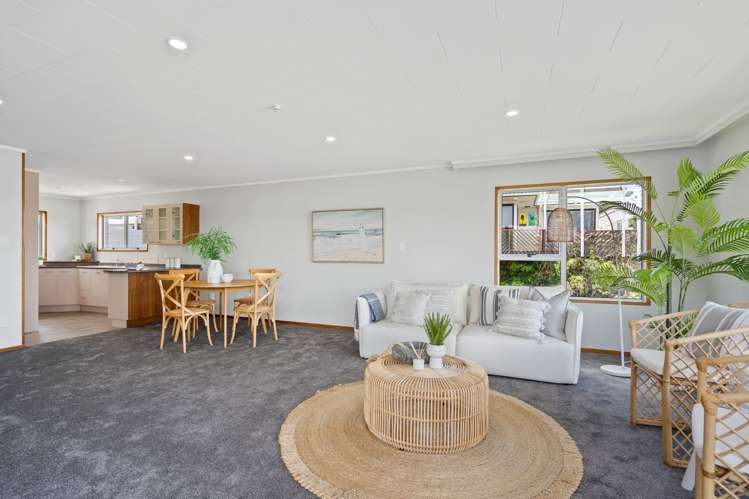 1 Hawkes Street Onerahi_7