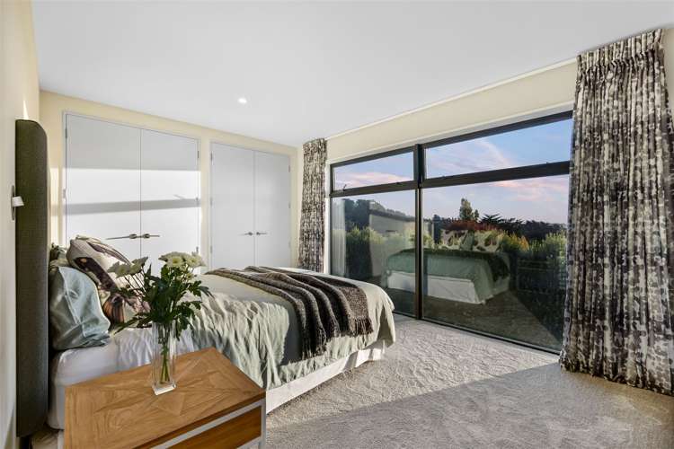 3 Hewers Lane Kennedys Bush_15