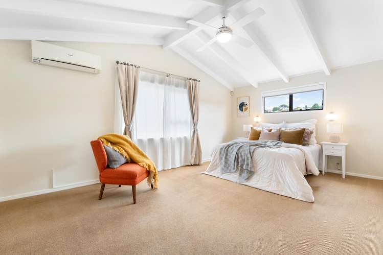 31 Stranolar Drive Mt Roskill_16