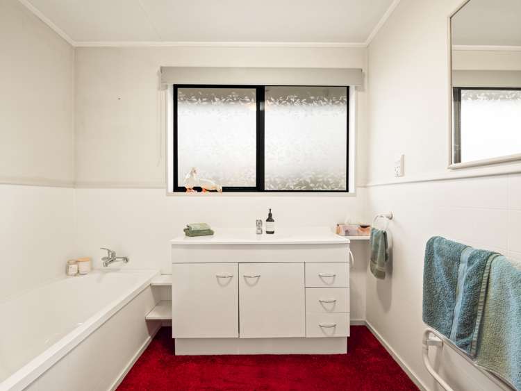 77 High Street Mosgiel_12