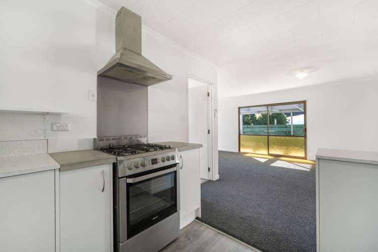 2/302a The Ridgeway Stoke_8