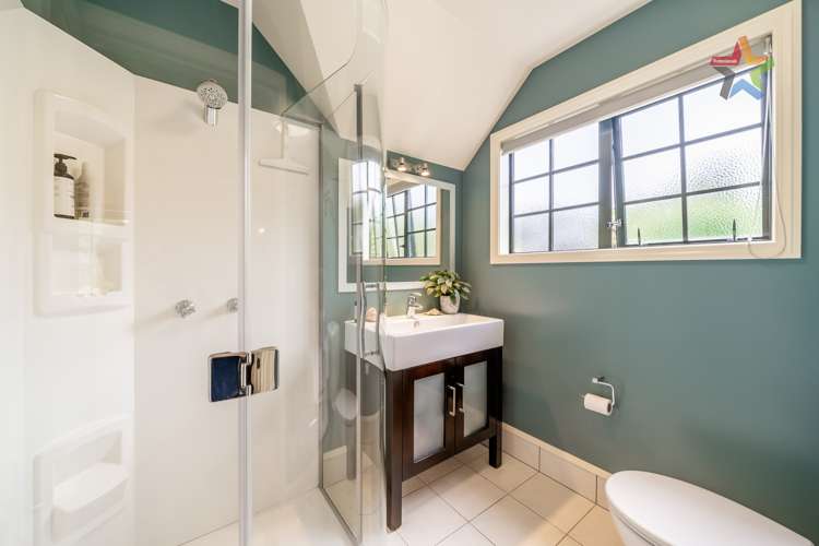 1 Lillian Street Belmont_11