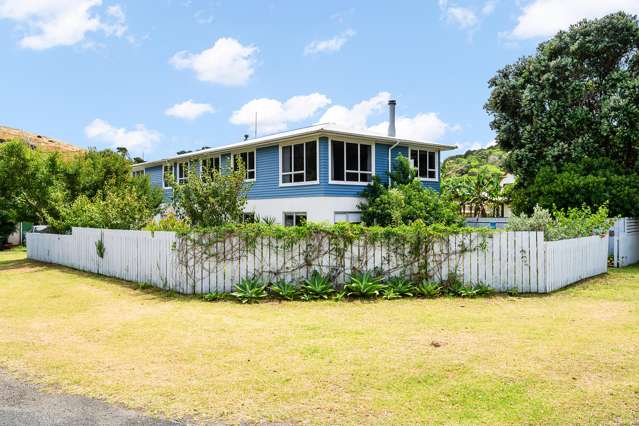 12 Ringer Avenue Matapouri_1