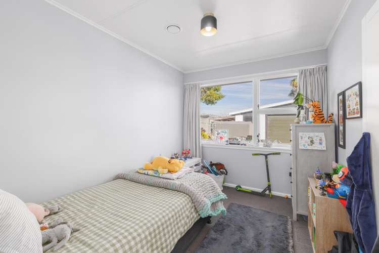 25 Lake Terrace Road Burwood_11