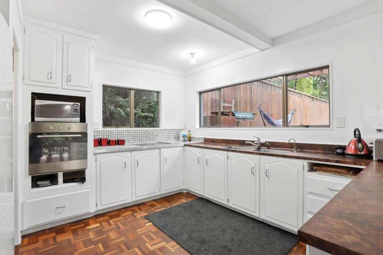 33 Quinns Road Waiatarua_13