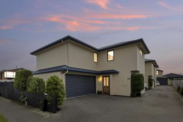 Inner-City Living with Space, Style & Convenience