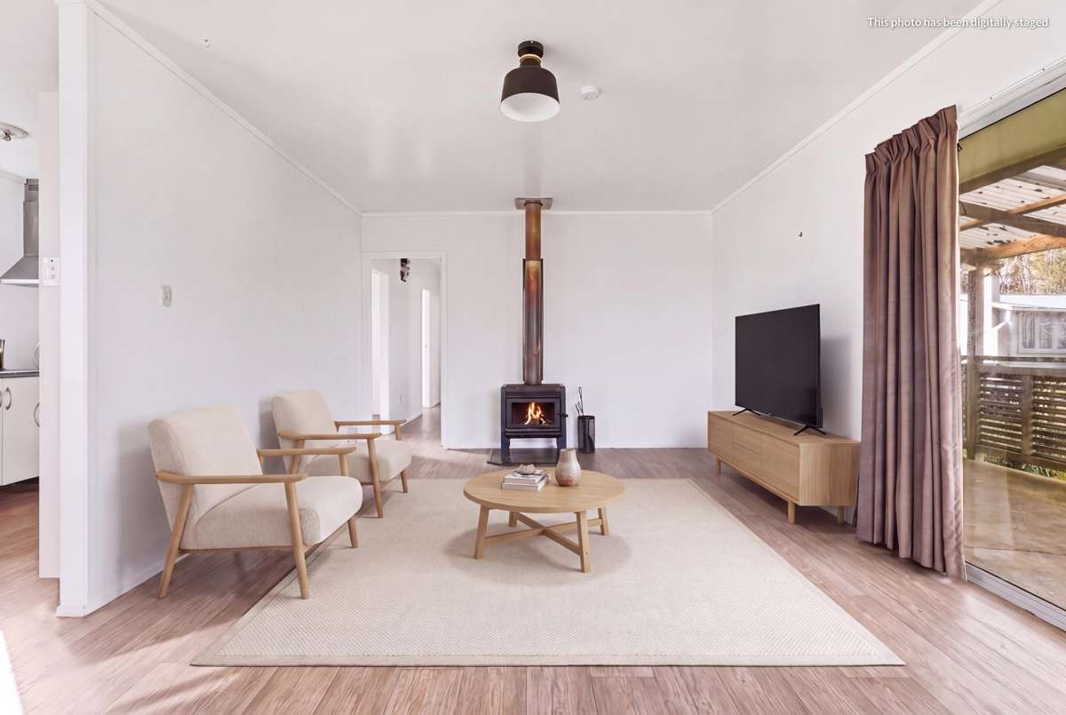 76 Takahe Road_2