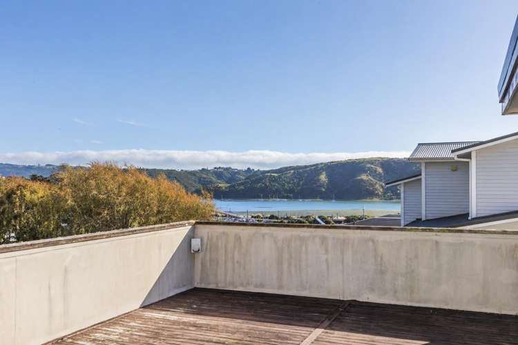 8 Kiriwai Road Paremata_20