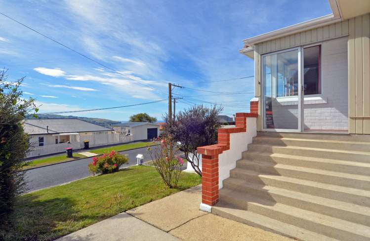 21 Cuba Street Calton Hill_6