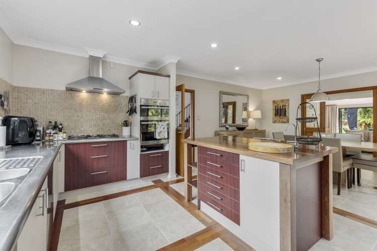 14 Ngaio Road Titirangi_5