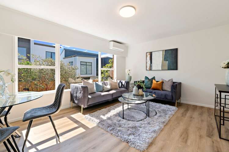 2/2 Margaret Place Milford_1