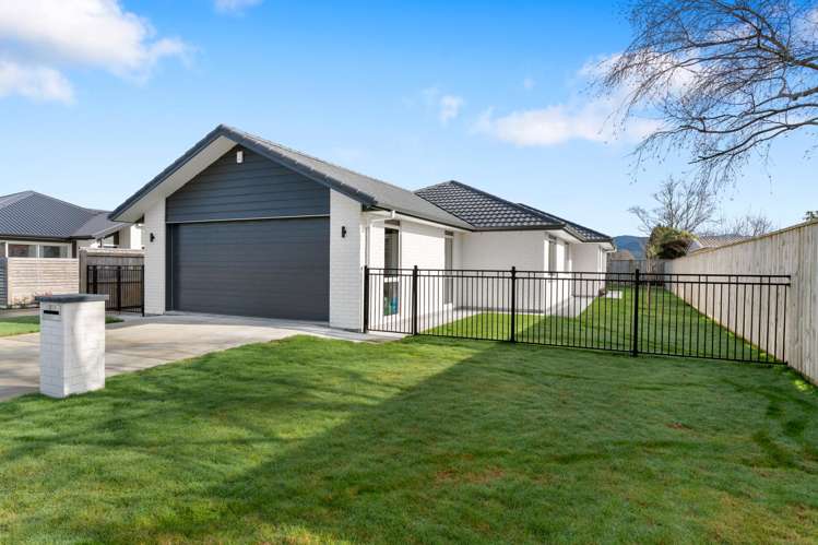 2 Van Baarle Close_0