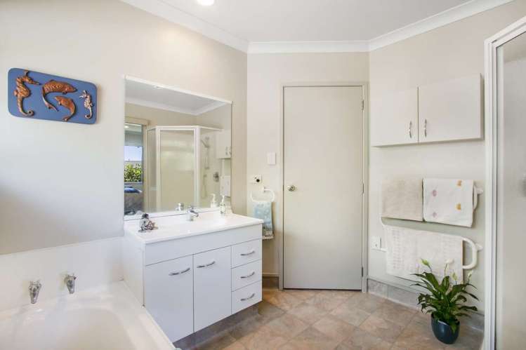 7 Lansdowne Road Katikati_12