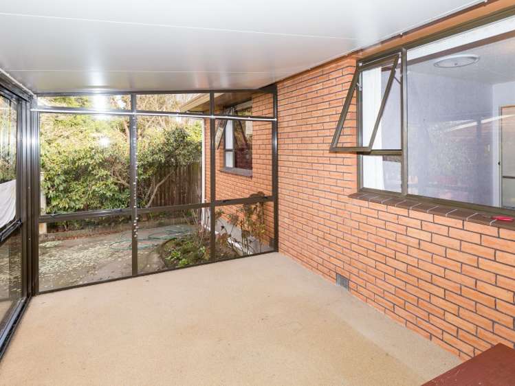 24 Lakewood Drive Burwood_17