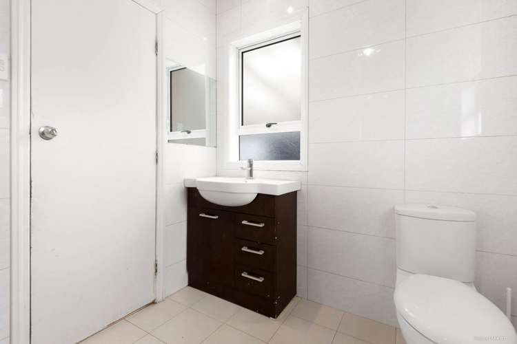 53 Routley Drive Glen Eden_6