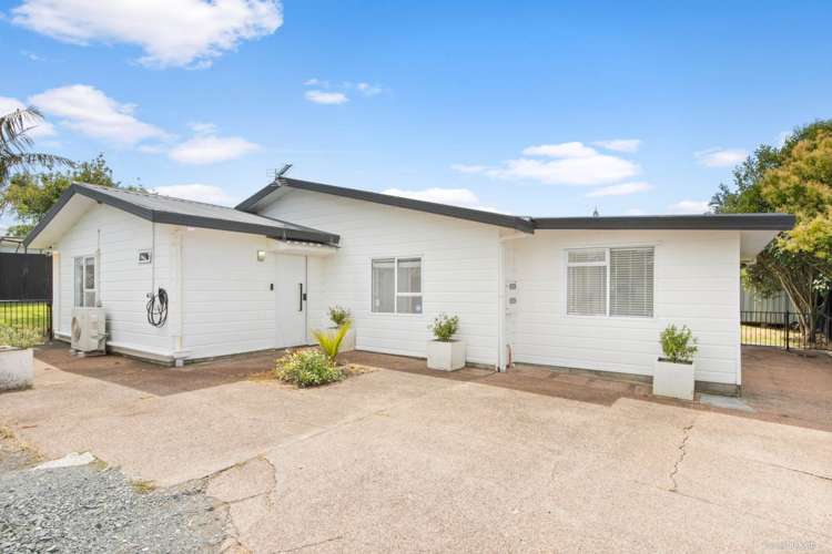 8 Matipo Road Te Atatu Peninsula_13
