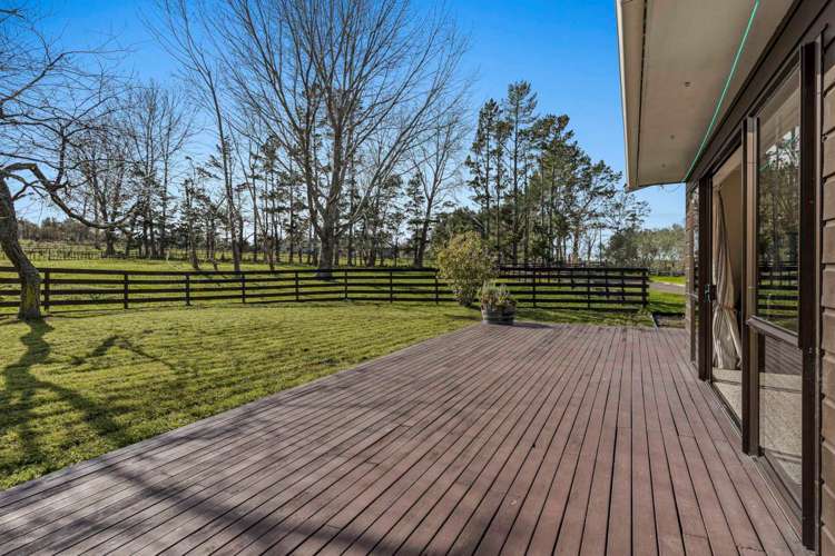 10 Lascelles Drive Dairy Flat_9