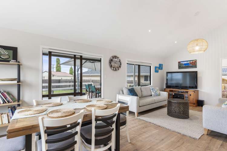 103 The Drive Whangamata_10