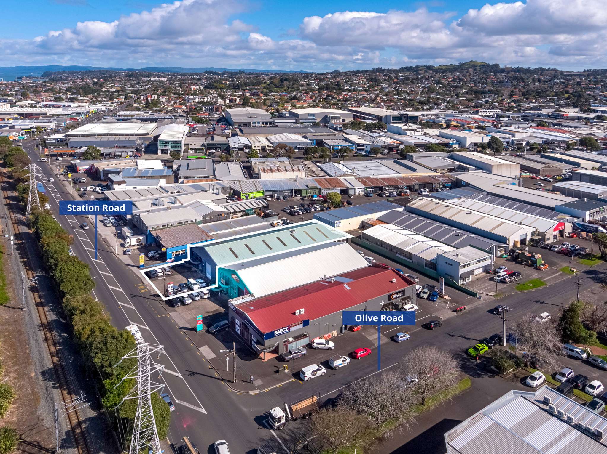 Prime position in Penrose industrial precinct