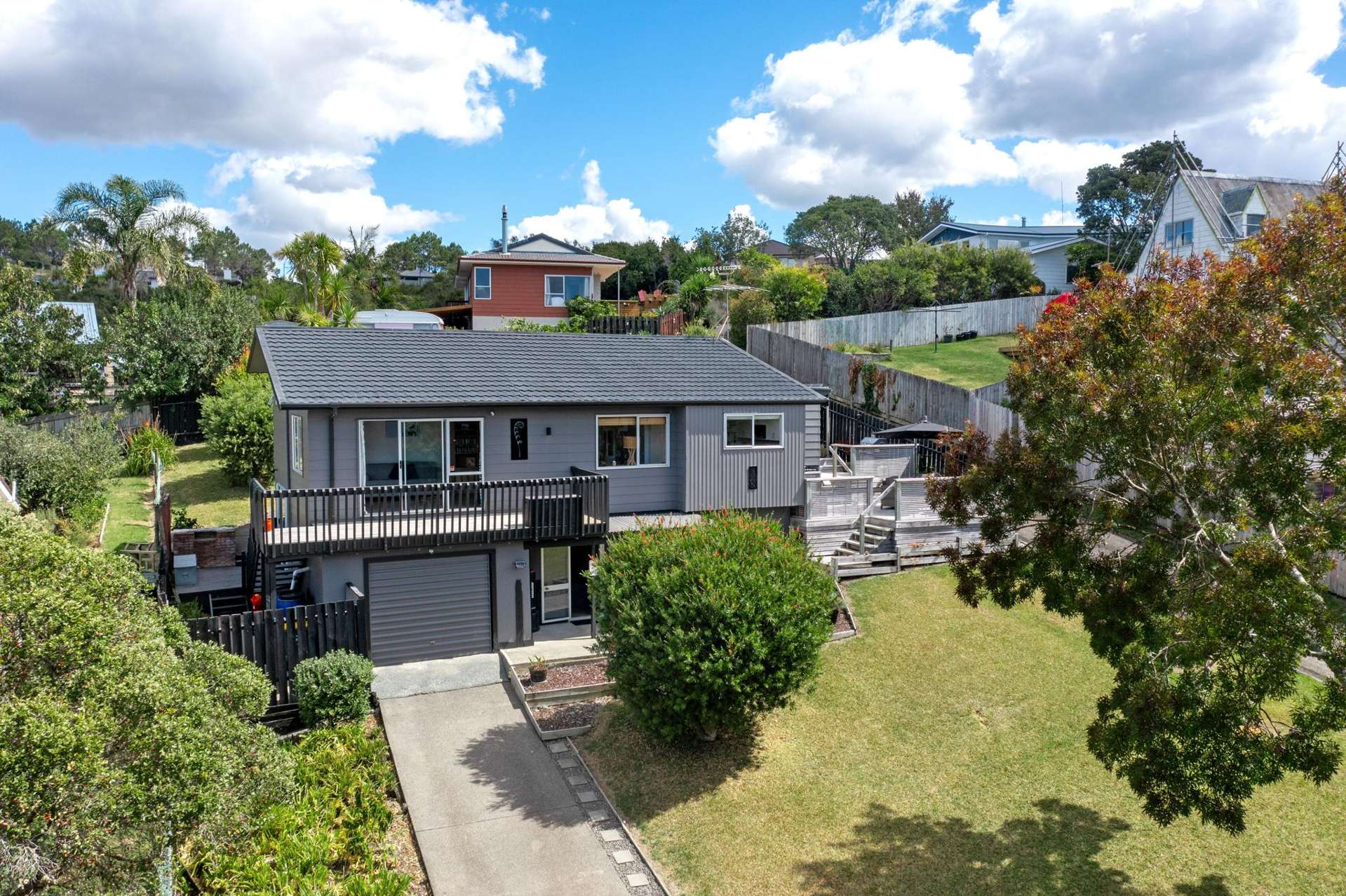 6 Hatfield Heights Hatfields Beach_0