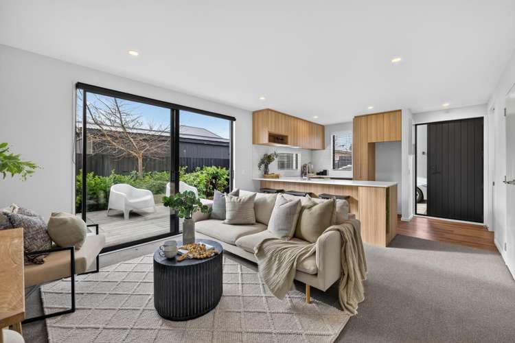  4/27 Kipling Street Addington_1