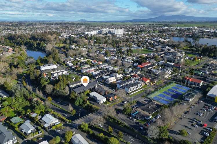 1 Manning Street Hamilton Central_12