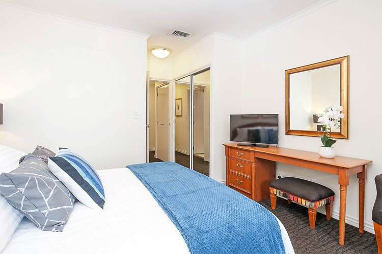 906/8 Albert Street City Centre_9