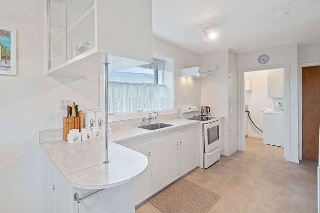 51 West-Watson Avenue Hillmorton_4