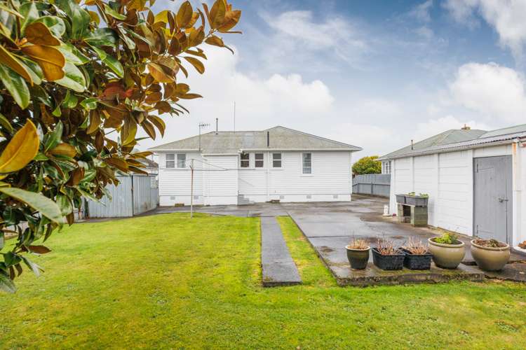 24 Clyde Crescent Roslyn_1