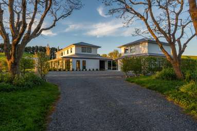 233 Craggy Range Road_1