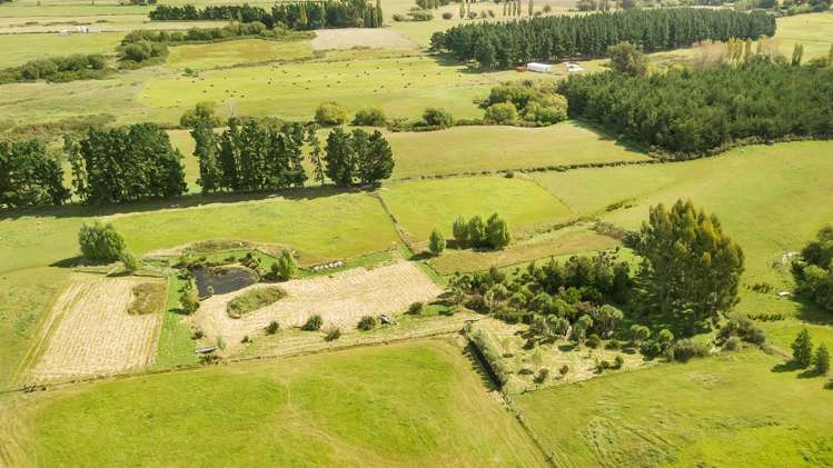 59 Brueres Road Sefton_22