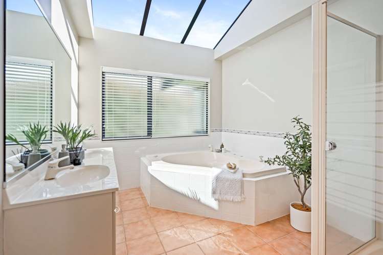 4 Scarborough Lane Kamo_17