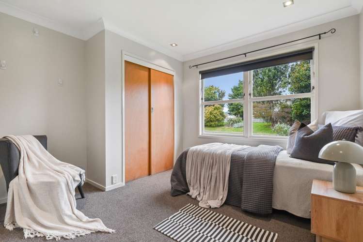 1 Walnut Place Owhata_8