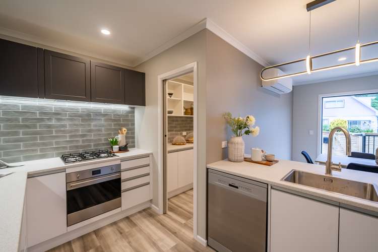 61 Dover Road Wainuiomata_18