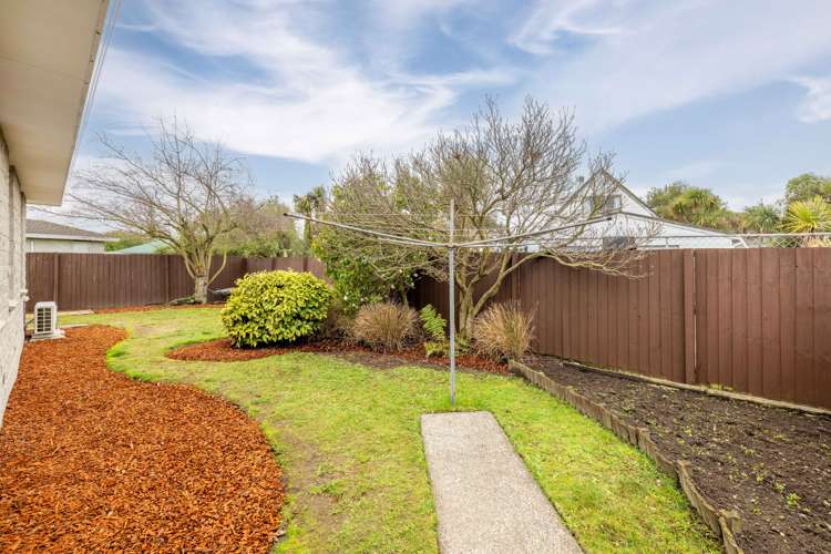 2/38 Meon Street Aranui_16